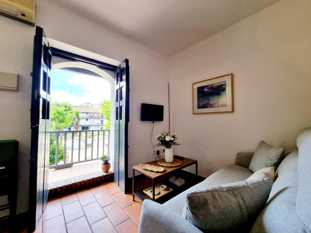 Apartamento Con Patio Sevillano Exteriér fotografie